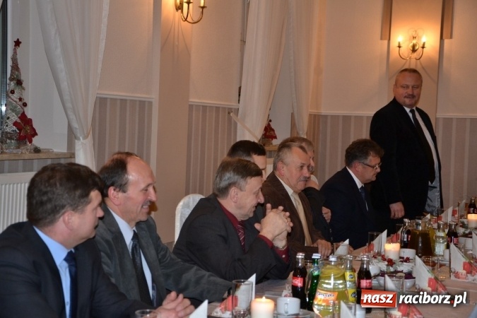 Zdjęcie w galerii na portalu naszraciborz.pl: Strażacki opłatek w gminie Krzyżanowice wiadomości z regionu