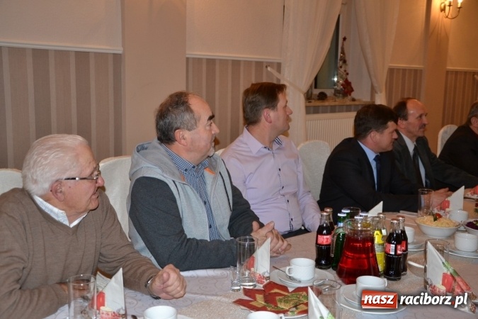 Zdjęcie w galerii na portalu naszraciborz.pl: Strażacki opłatek w gminie Krzyżanowice wiadomości z regionu