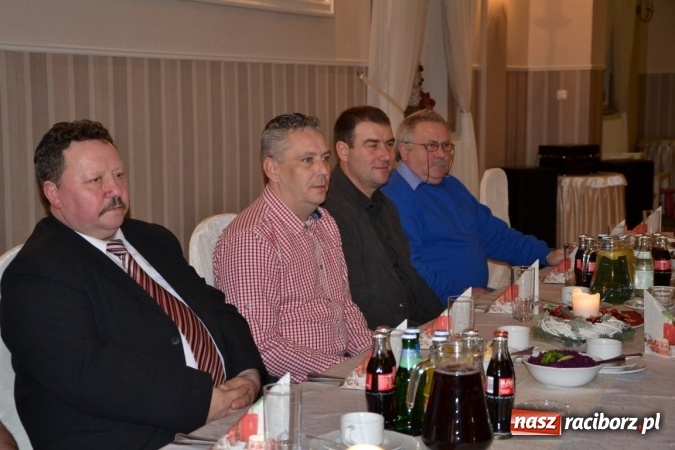 Zdjęcie w galerii na portalu naszraciborz.pl: Strażacki opłatek w gminie Krzyżanowice wiadomości z regionu