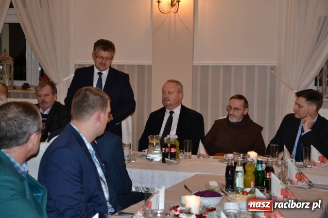 Zdjęcie w galerii na portalu naszraciborz.pl: Strażacki opłatek w gminie Krzyżanowice wiadomości z regionu