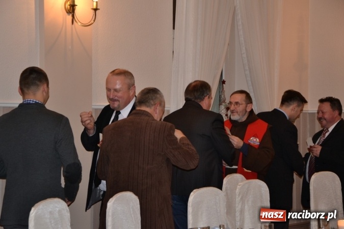 Zdjęcie w galerii na portalu naszraciborz.pl: Strażacki opłatek w gminie Krzyżanowice wiadomości z regionu