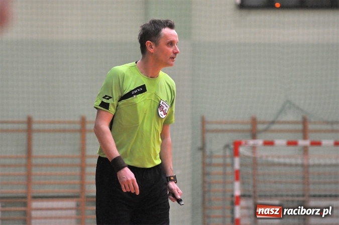 Zdjęcie w galerii na portalu naszraciborz.pl: Niedzielne spotkania w Halowej Lidze Piłki Nożnej wiadomości z regionu