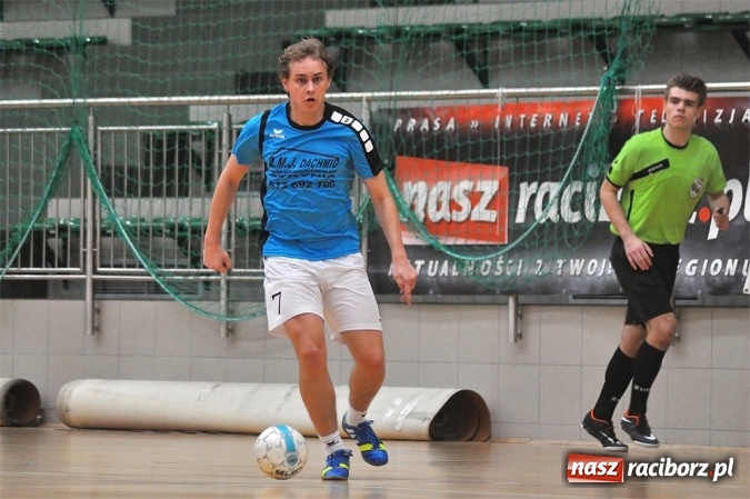 Zdjęcie w galerii na portalu naszraciborz.pl: Niedzielne spotkania w Halowej Lidze Piłki Nożnej wiadomości z regionu