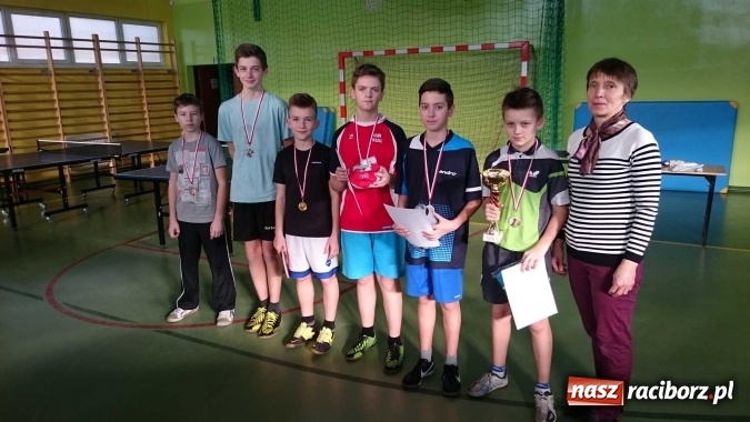 Zdjęcie w galerii na portalu naszraciborz.pl: Turniej o Puchar Wójta Pietrowic Wielkich w tenisie stołowym wiadomości z regionu