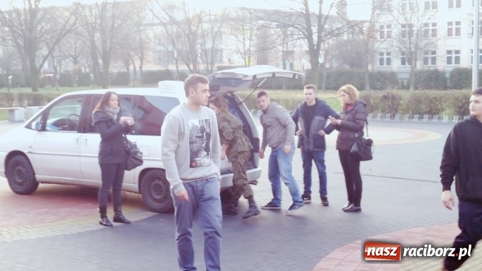 Zdjęcie w galerii na portalu naszraciborz.pl: Szlachetna Paczka w PWSZ wiadomości z regionu