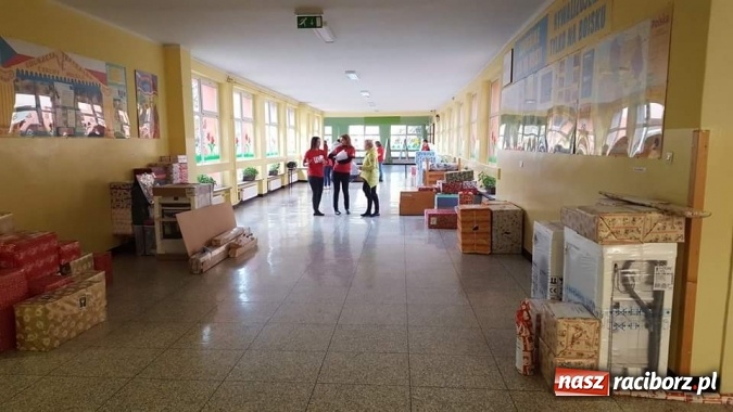 Zdjęcie w galerii na portalu naszraciborz.pl: Szlachetna Paczka w PWSZ wiadomości z regionu