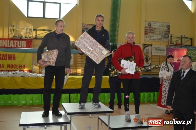 Zdjęcie w galerii na portalu naszraciborz.pl: XXVI Og&oacute;lnopolski Bieg Uliczny im. Ferta w Strzelcach Opolskich z udziałem biegaczy z naszego regionu wiadomości z regionu