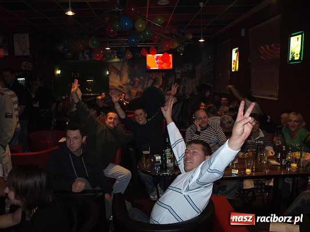 Zdjęcie w galerii na portalu naszraciborz.pl: PUB 13 świętuje 2. urodziny wiadomości z regionu