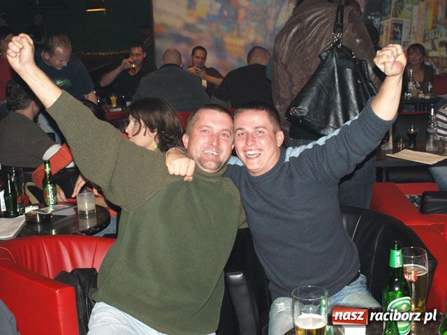 Zdjęcie w galerii na portalu naszraciborz.pl: PUB 13 świętuje 2. urodziny wiadomości z regionu