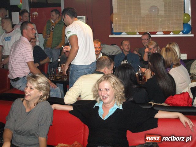 Zdjęcie w galerii na portalu naszraciborz.pl: PUB 13 świętuje 2. urodziny wiadomości z regionu