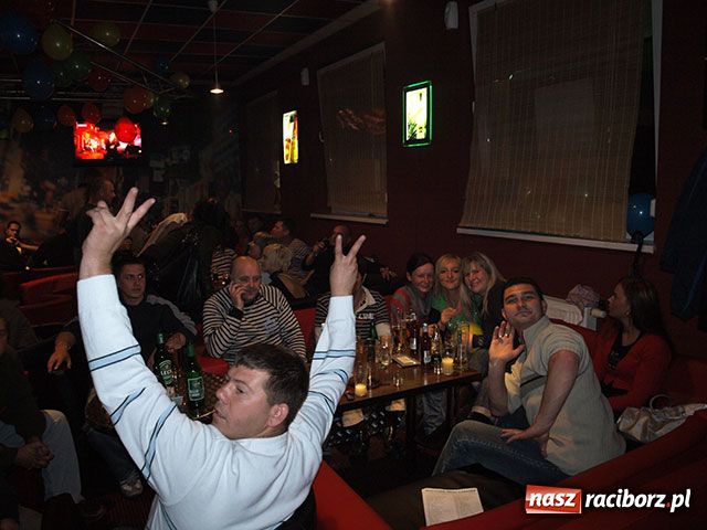 Zdjęcie w galerii na portalu naszraciborz.pl: PUB 13 świętuje 2. urodziny wiadomości z regionu