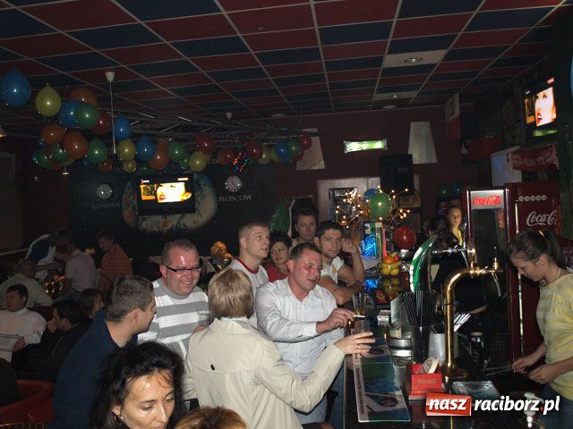 Zdjęcie w galerii na portalu naszraciborz.pl: PUB 13 świętuje 2. urodziny wiadomości z regionu