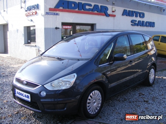 Zdjęcie w galerii na portalu naszraciborz.pl: Chcesz kupić samochód? Przejrzyj ofertę salonu ADICAR wiadomości z regionu