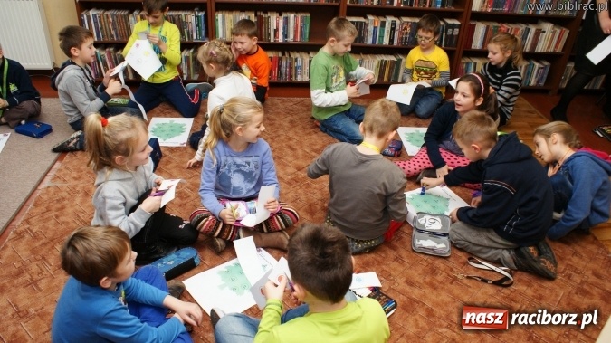 Zdjęcie w galerii na portalu naszraciborz.pl: Cała Polska Czyta Dzieciom po niemiecku i angielsku  wiadomości z regionu