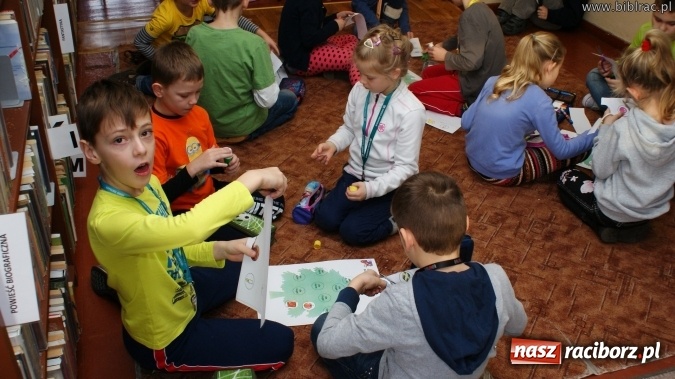 Zdjęcie w galerii na portalu naszraciborz.pl: Cała Polska Czyta Dzieciom po niemiecku i angielsku  wiadomości z regionu