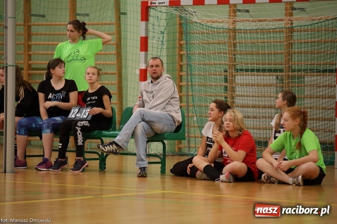 Zdjęcie w galerii na portalu naszraciborz.pl: Gwiazdkowy Turniej Dwójek Siatkarskich wiadomości z regionu