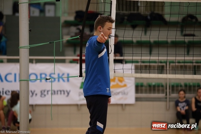 Zdjęcie w galerii na portalu naszraciborz.pl: Gwiazdkowy Turniej Dwójek Siatkarskich wiadomości z regionu