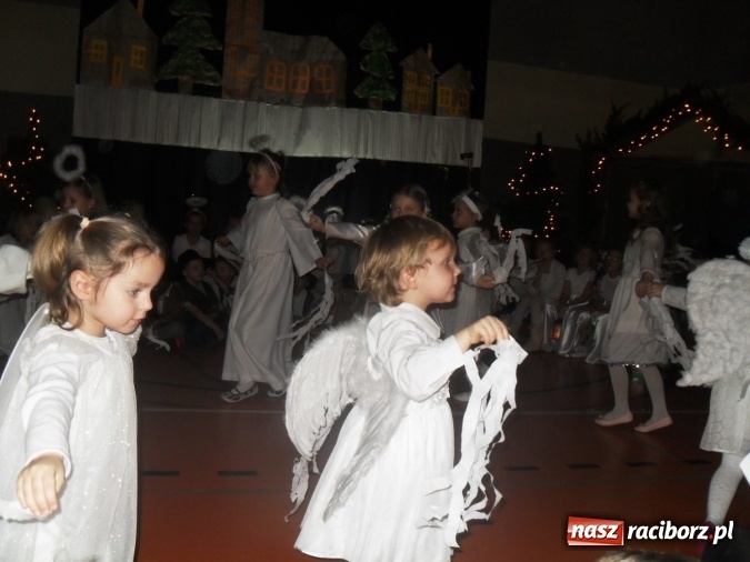 Zdjęcie w galerii na portalu naszraciborz.pl: Uczniowie z Górek Śl. wystąpili z koncertem kolęd wiadomości z regionu