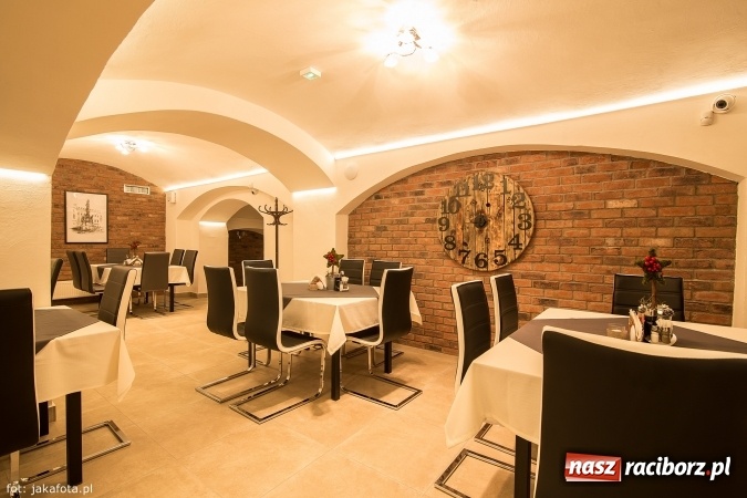 Zdjęcie w galerii na portalu naszraciborz.pl: Zajazd Biskupi - zobacz jak zaaranżowano wnętrza podziemi pod restauracją wiadomości z regionu