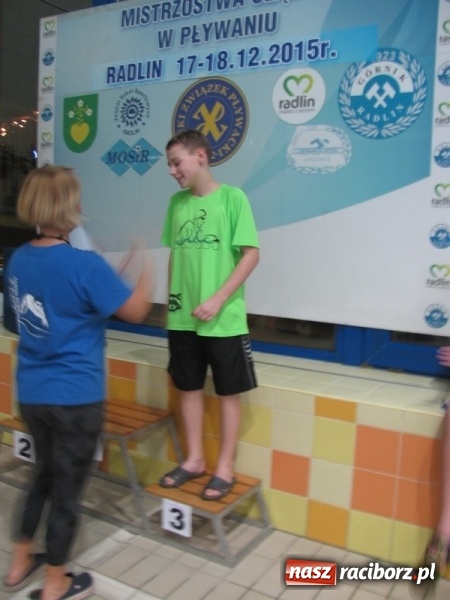Zdjęcie w galerii na portalu naszraciborz.pl: Z pływackich aren. Medale raciborskich 12-latków wiadomości z regionu