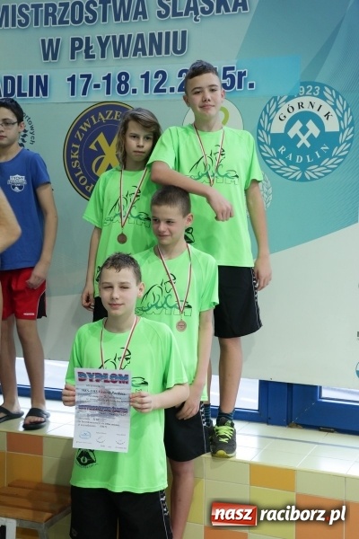 Zdjęcie w galerii na portalu naszraciborz.pl: Z pływackich aren. Medale raciborskich 12-latków wiadomości z regionu