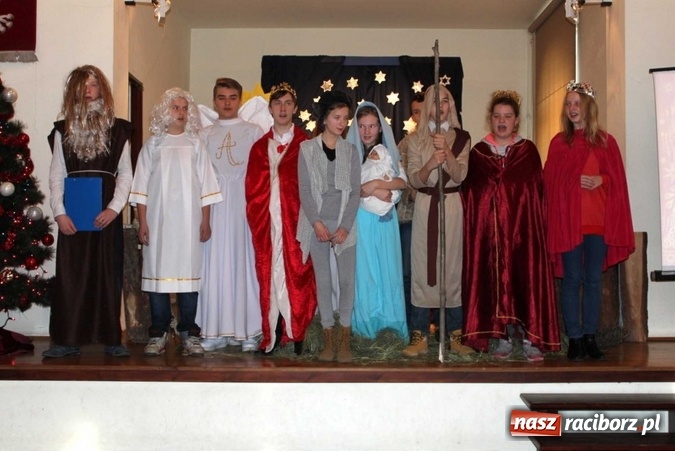 Zdjęcie w galerii na portalu naszraciborz.pl: Jest taki dzień, bardzo ciepły, choć grudniowy wiadomości z regionu