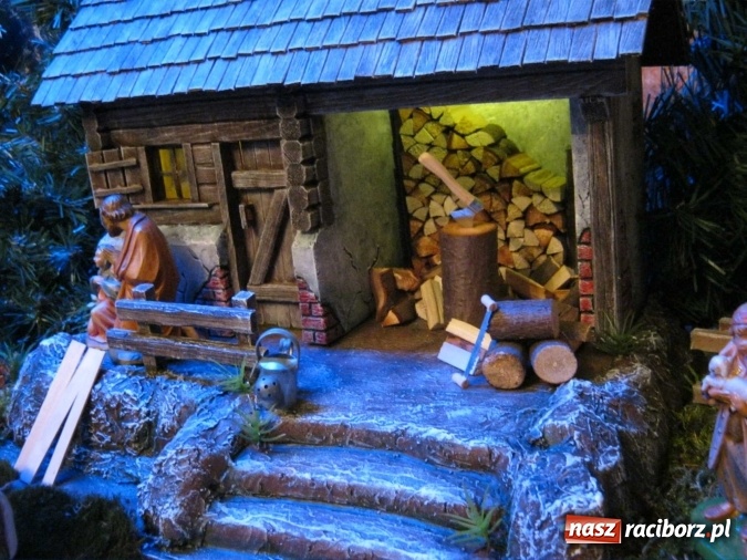 Zdjęcie w galerii na portalu naszraciborz.pl: Na Boże Narodzenie. Jak świat wielki, uciszony! Gwiazdy kreślą pętle w górze wiadomości z regionu