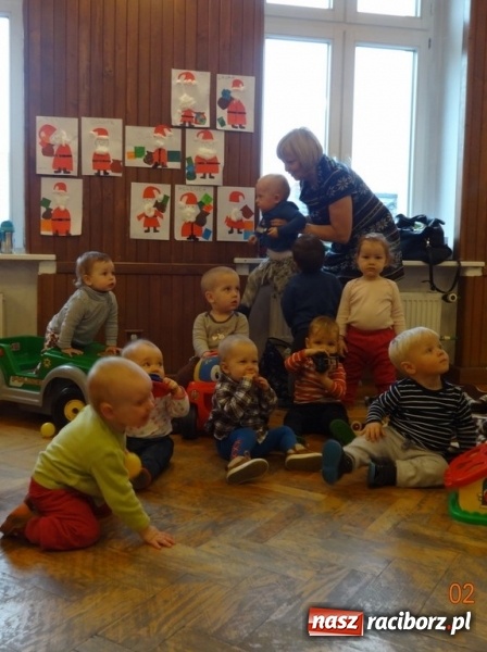 Zdjęcie w galerii na portalu naszraciborz.pl: Gdy dzieci czekają na święta, czyli co słychać w Fiku-miku wiadomości z regionu