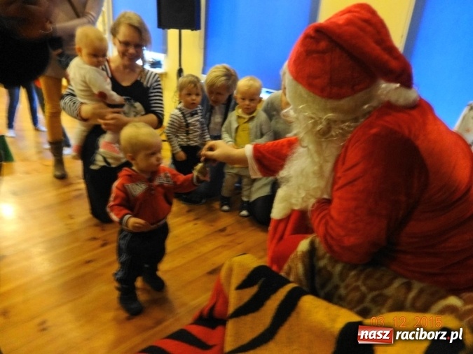 Zdjęcie w galerii na portalu naszraciborz.pl: Gdy dzieci czekają na święta, czyli co słychać w Fiku-miku wiadomości z regionu