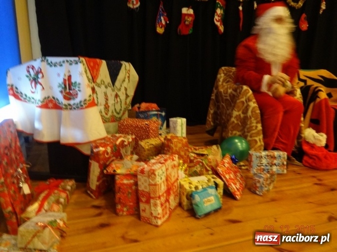 Zdjęcie w galerii na portalu naszraciborz.pl: Gdy dzieci czekają na święta, czyli co słychać w Fiku-miku wiadomości z regionu