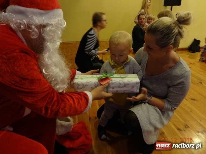 Zdjęcie w galerii na portalu naszraciborz.pl: Gdy dzieci czekają na święta, czyli co słychać w Fiku-miku wiadomości z regionu