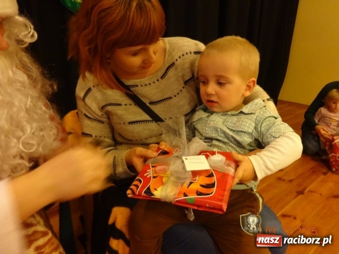 Zdjęcie w galerii na portalu naszraciborz.pl: Gdy dzieci czekają na święta, czyli co słychać w Fiku-miku wiadomości z regionu