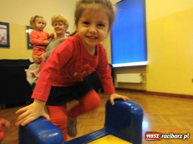 Zdjęcie w galerii na portalu naszraciborz.pl: Gdy dzieci czekają na święta, czyli co słychać w Fiku-miku wiadomości z regionu