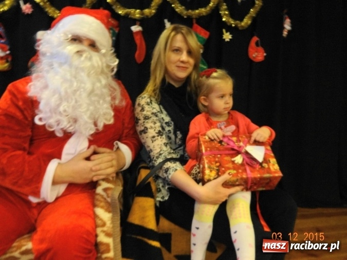 Zdjęcie w galerii na portalu naszraciborz.pl: Gdy dzieci czekają na święta, czyli co słychać w Fiku-miku wiadomości z regionu