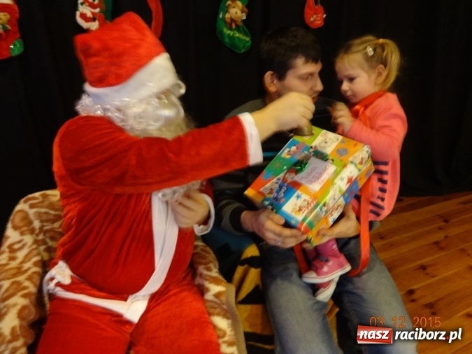 Zdjęcie w galerii na portalu naszraciborz.pl: Gdy dzieci czekają na święta, czyli co słychać w Fiku-miku wiadomości z regionu