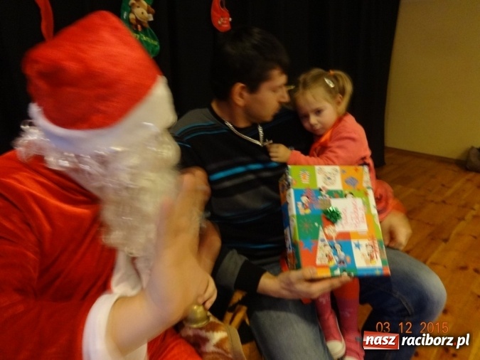 Zdjęcie w galerii na portalu naszraciborz.pl: Gdy dzieci czekają na święta, czyli co słychać w Fiku-miku wiadomości z regionu