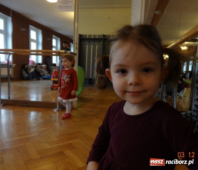 Zdjęcie w galerii na portalu naszraciborz.pl: Gdy dzieci czekają na święta, czyli co słychać w Fiku-miku wiadomości z regionu