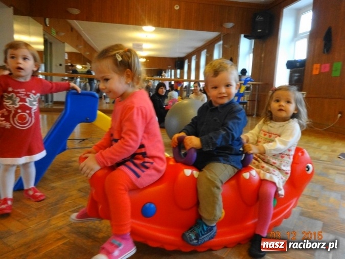 Zdjęcie w galerii na portalu naszraciborz.pl: Gdy dzieci czekają na święta, czyli co słychać w Fiku-miku wiadomości z regionu