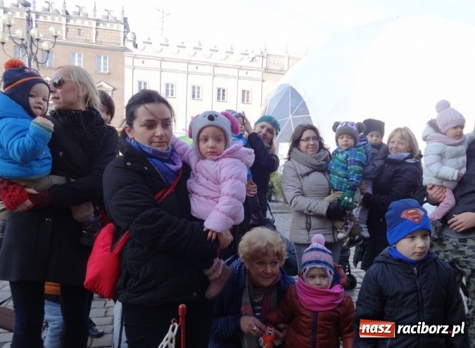 Zdjęcie w galerii na portalu naszraciborz.pl: Gdy dzieci czekają na święta, czyli co słychać w Fiku-miku wiadomości z regionu