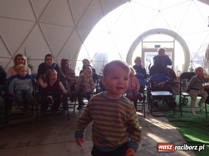 Zdjęcie w galerii na portalu naszraciborz.pl: Gdy dzieci czekają na święta, czyli co słychać w Fiku-miku wiadomości z regionu