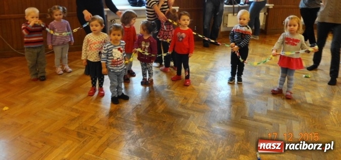 Zdjęcie w galerii na portalu naszraciborz.pl: Gdy dzieci czekają na święta, czyli co słychać w Fiku-miku wiadomości z regionu