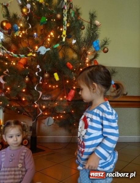Zdjęcie w galerii na portalu naszraciborz.pl: Gdy dzieci czekają na święta, czyli co słychać w Fiku-miku wiadomości z regionu