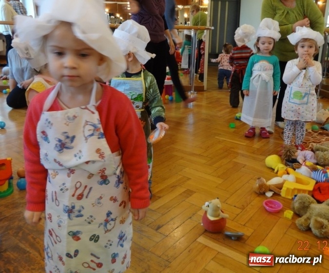 Zdjęcie w galerii na portalu naszraciborz.pl: Gdy dzieci czekają na święta, czyli co słychać w Fiku-miku wiadomości z regionu