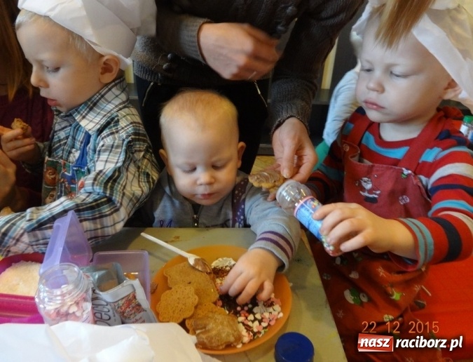 Zdjęcie w galerii na portalu naszraciborz.pl: Gdy dzieci czekają na święta, czyli co słychać w Fiku-miku wiadomości z regionu
