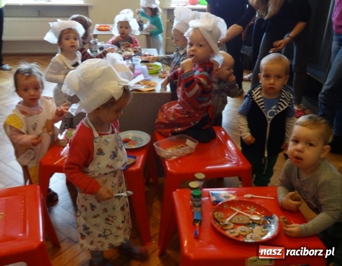 Zdjęcie w galerii na portalu naszraciborz.pl: Gdy dzieci czekają na święta, czyli co słychać w Fiku-miku wiadomości z regionu