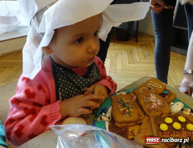 Zdjęcie w galerii na portalu naszraciborz.pl: Gdy dzieci czekają na święta, czyli co słychać w Fiku-miku wiadomości z regionu