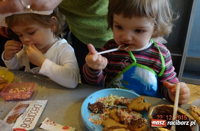 Zdjęcie w galerii na portalu naszraciborz.pl: Gdy dzieci czekają na święta, czyli co słychać w Fiku-miku wiadomości z regionu