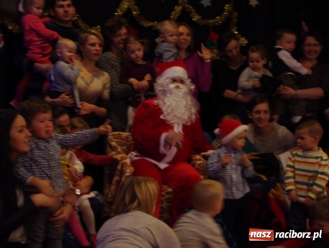 Zdjęcie w galerii na portalu naszraciborz.pl: Gdy dzieci czekają na święta, czyli co słychać w Fiku-miku wiadomości z regionu