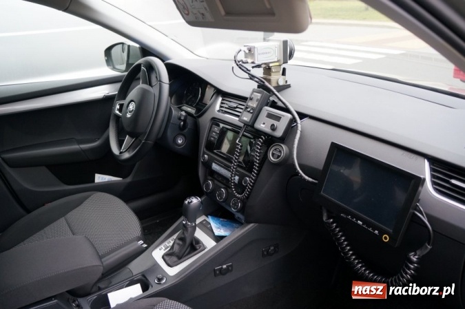 Zdjęcie w galerii na portalu naszraciborz.pl: Międzynarodowy Turniej Halowej Piłki Nożnej w Opawie. Król strzelców z raciborskiej KPP  wiadomości z regionu