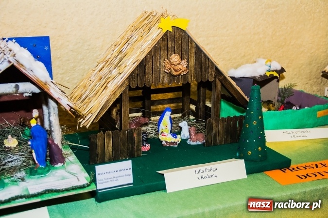 Zdjęcie w galerii na portalu naszraciborz.pl: Stajenki w powiecie raciborskim przygotowane na przyjście Jezusa wiadomości z regionu